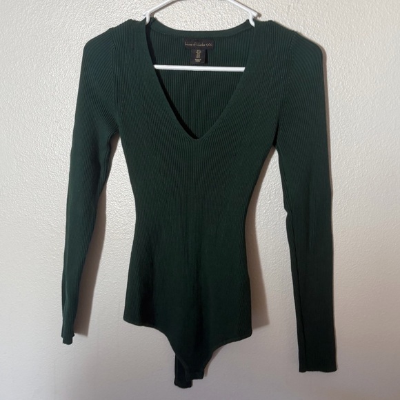House of Harlow 1960 Deep Green Ribbed Bodysuit women’s small - Picture 2 of 5